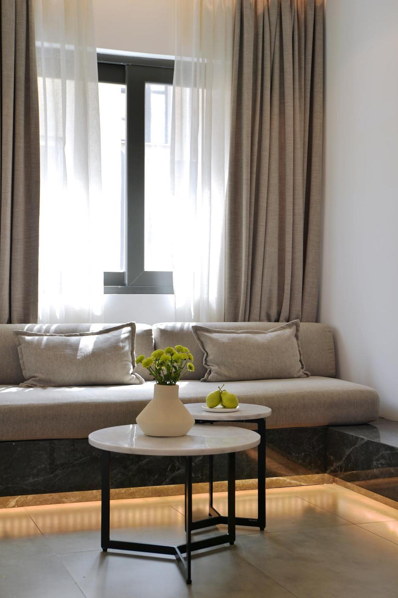 The Editor Hotel Athena Bagian luar foto